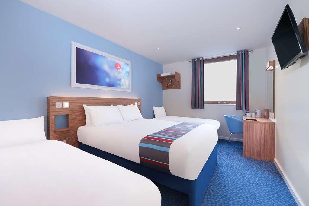 Travelodge Харрогейт Номер фото